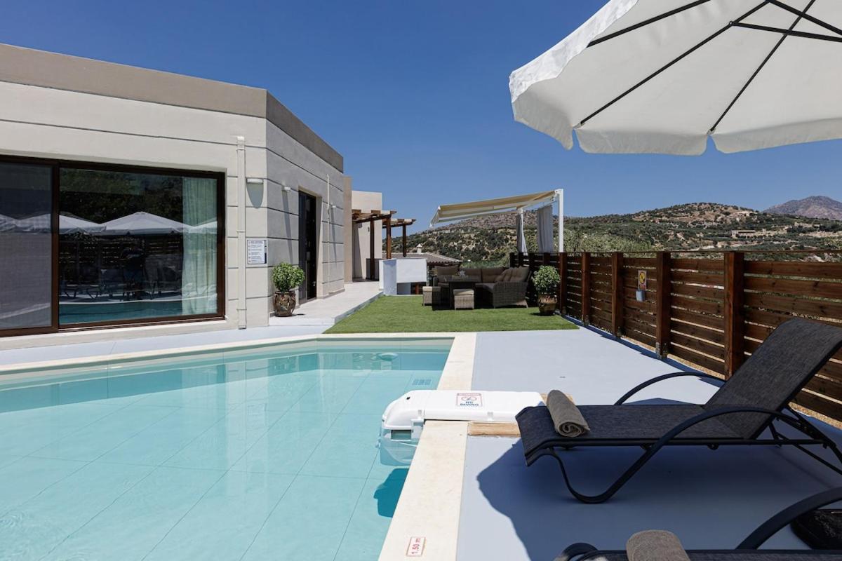 Villa Chnaris - Private Pool And Sauna Perama  Eksteriør bilde