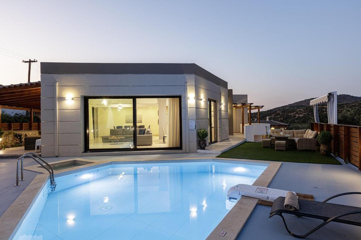 Villa Chnaris - Private Pool And Sauna Perama  Eksteriør bilde